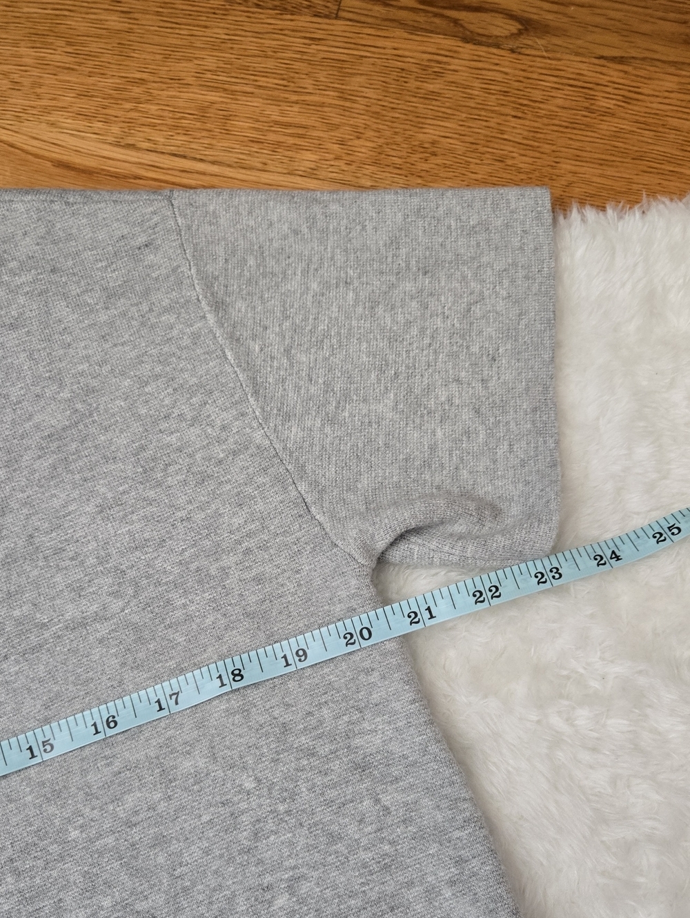 Abercrombie & Fitch Cropped Top, Womens Size Medium - Picture 3 of 11
